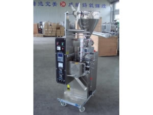 Автомат для фасовки жидких продуктов в саше DXDJ-40II/150II